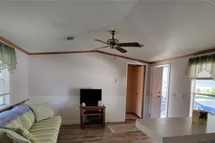 126 Lazy Lagoon Dr, Punta Gorda, FL 33982 - Photo 8