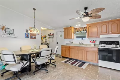 11697 SW Lemon Avenue, Arcadia, FL 34269 - Photo 8