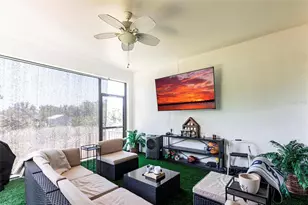 2307 Magdalina Dr, Punta Gorda, FL 33950 - Photo 22