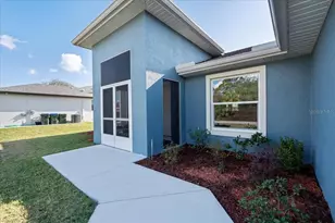 2405 Vancouver Ln, North Port, FL 34286 - Photo 4