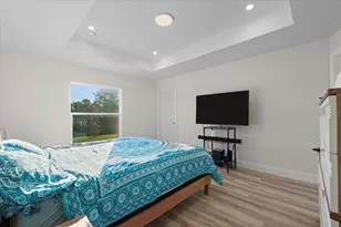 2405 Vancouver Ln, North Port, FL 34286 - Photo 20