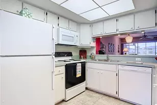 12144 SW Egret Cir, Lake Suzy, FL 34269 - Photo 6