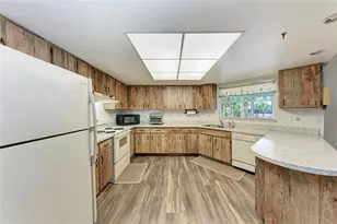 1052 Hinton St, Port Charlotte, FL 33952 - Photo 12