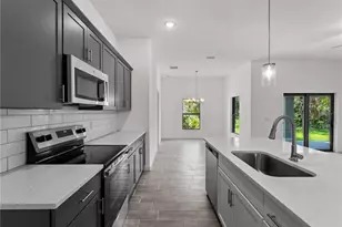 17339 Elmwood Ave, Port Charlotte, FL 33948 - Photo 10