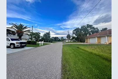 83 Pinehurst Court, Rotonda West, FL 33947 - Photo 2