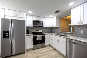 4012 SE 19th Ave, Cape Coral, FL 33904 - Photo 4