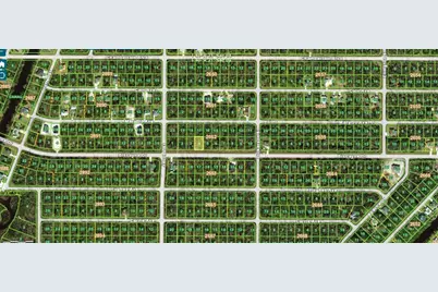 844 Biscayne Drive, Port Charlotte, FL 33953 - Photo 4