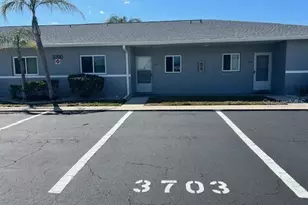 12274 SW Egret Cir, Lake Suzy, FL 34269 - Photo 2