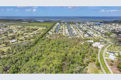 24511 Yacht Club Boulevard, Punta Gorda, FL 33955 - Photo 8