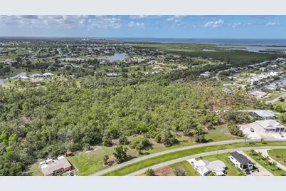 24511 Yacht Club Boulevard, Punta Gorda, FL 33955 - Photo 28