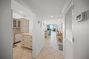 1212 Benjamin Franklin Dr, Sarasota, FL 34236 - Photo 6