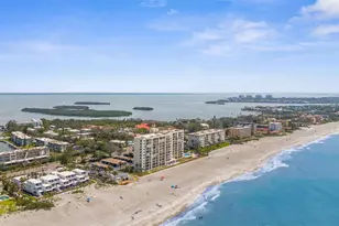 600 Sutton Pl, Longboat Key, FL 34228 - Photo 46