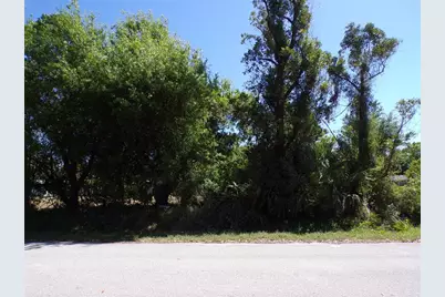 4704 Fairway Drive N, Punta Gorda, FL 33982 - Photo 2