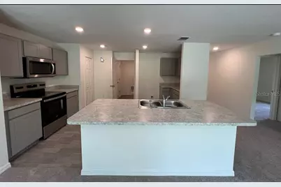 13 Sleeping Beauty Place, Palm Coast, FL 32164 - Photo 2