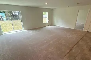 22 Pine Crest Ln, Palm Coast, FL 32164 - Photo 4