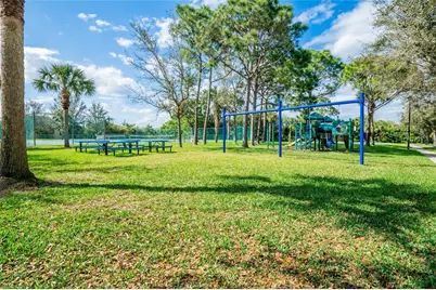 1065 Harbour Glen Place, Punta Gorda, FL 33983 - Photo 54