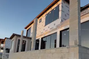 242 Bangsberg Rd SE, Port Charlotte, FL 33952 - Photo 4