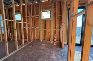 242 Bangsberg Rd SE, Port Charlotte, FL 33952 - Photo 18