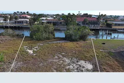 114 Graham Street SE, Port Charlotte, FL 33952 - Photo 8