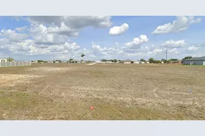 2933 NW 8th Place, Cape Coral, FL 33993 - Photo 2