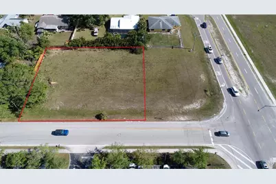 758 SW 4th Street, Cape Coral, FL 33991 - Photo 4