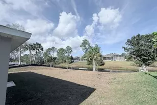 25 Round Thorn Dr, Palm Coast, FL 32164 - Photo 14