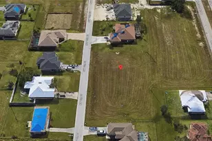 1012 NW 7th Pl, Cape Coral, FL 33993 - Photo 4