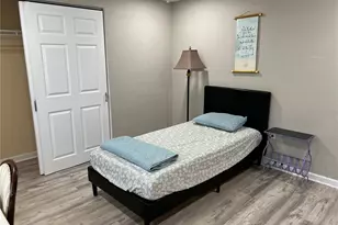 705 Crestview Cir NW, Port Charlotte, FL 33948 - Photo 14