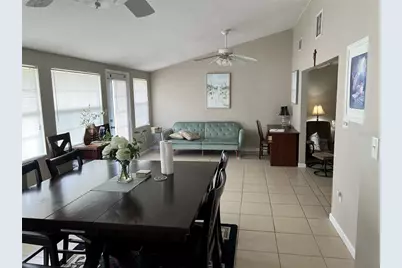 705 Crestview Circle NW, Port Charlotte, FL 33948 - Photo 6