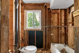 2677 Martin St, Sarasota, FL 34237 - Photo 16