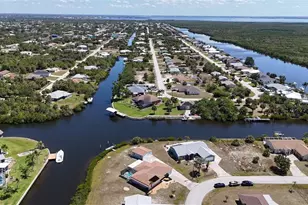 18106 Petoskey Cir, Port Charlotte, FL 33948 - Photo 6