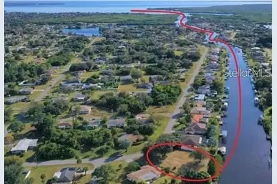 550 E Tarpon Boulevard NW, Port Charlotte, FL 33952 - Photo 2