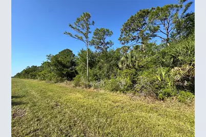 65 Biscayne Drive, Port Charlotte, FL 33953 - Photo 4