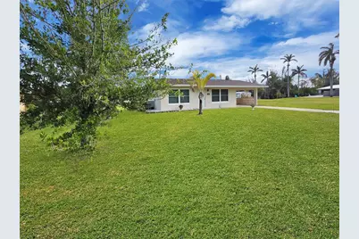 3420 Dawson Lane, Punta Gorda, FL 33982 - Photo 2