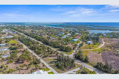 60 Bonita Street, Placida, FL 33946 - Photo 4