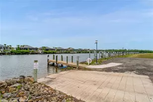 7566 Danvers Cir, Port Charlotte, FL 33981 - Photo 60