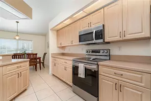 4010 Yucatan Cir, Port Charlotte, FL 33948 - Photo 14