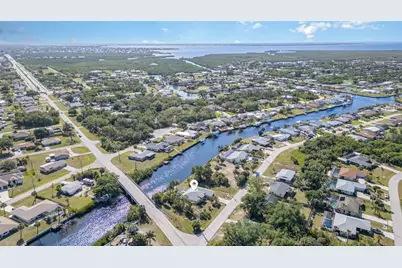 4010 Yucatan Circle, Port Charlotte, FL 33948 - Photo 34