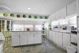 3275 26th Ave E, Bradenton, FL 34208 - Photo 12