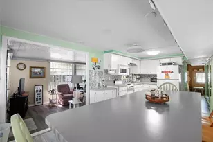 3275 26th Ave E, Bradenton, FL 34208 - Photo 14