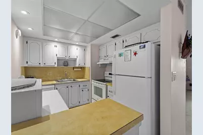 72 Boundary Boulevard #226, Rotonda West, FL 33947 - Photo 16