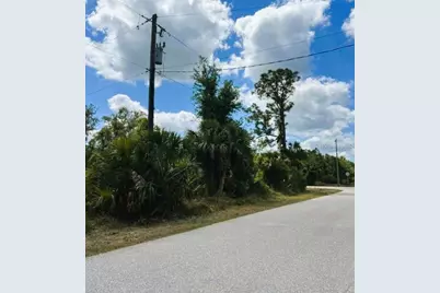 17128 Wintergarden Avenue, Port Charlotte, FL 33948 - Photo 4