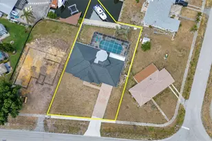 4213 Gardner Dr, Port Charlotte, FL 33952 - Photo 4