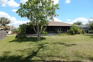 582 Reading St NW, Port Charlotte, FL 33952 - Photo 22