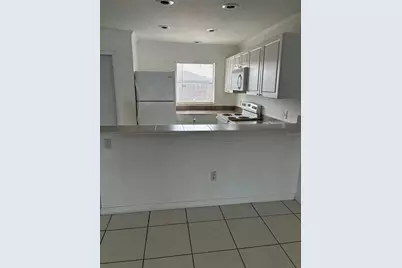 25050 Sandhill Boulevard #B3, Punta Gorda, FL 33983 - Photo 6