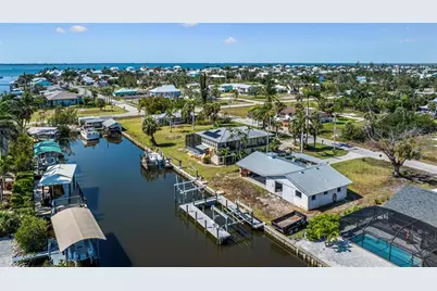 2560 Baybreeze Street, Saint James City, FL 33956 - Photo 12