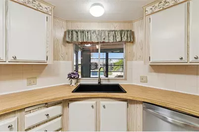 58 Lakeview Drive, North Port, FL 34287 - Photo 6