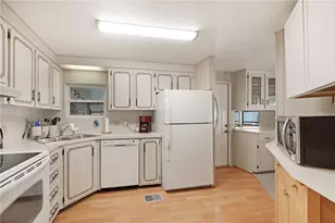 2100 Kings Hwy, Port Charlotte, FL 33980 - Photo 12