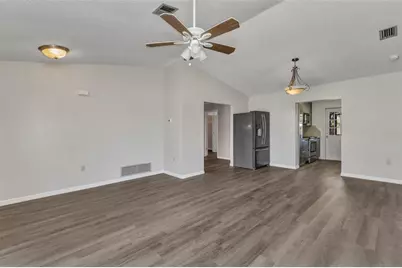 428 Briarwood Road, Venice, FL 34293 - Photo 10