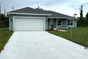 7 Pine Valley Ct, Rotonda West, FL 33947 - Photo 4